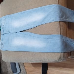 Light blue jean 11/30